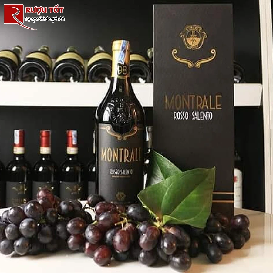 ruou montrale rosso salento