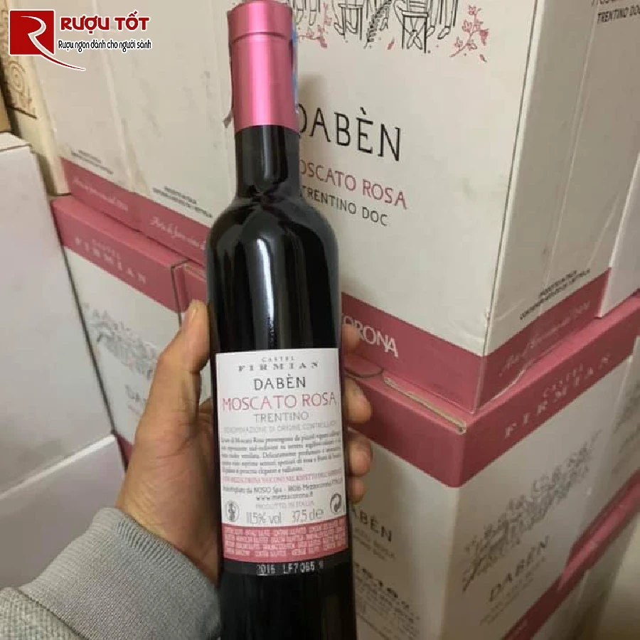 ruou moscato rosa mezzacorona