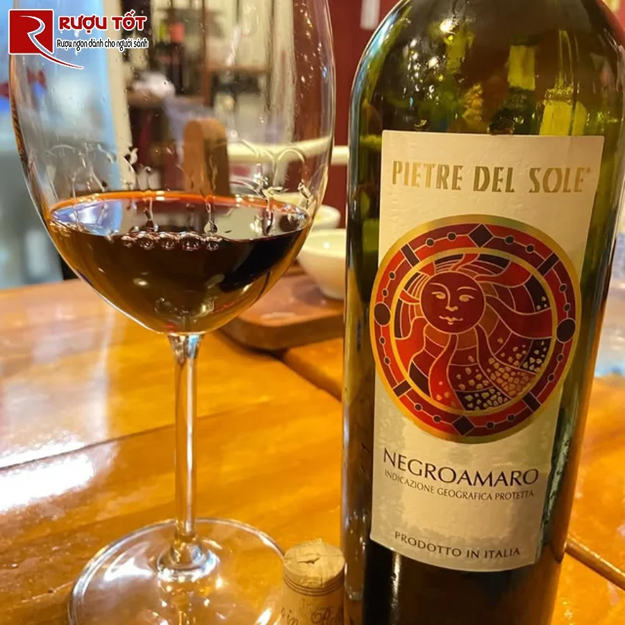 ruou pietre del sole negroamaro chinh hang