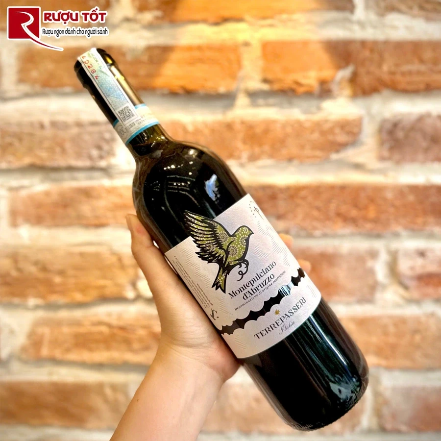 Rượu Terre Passeri Montepulciano