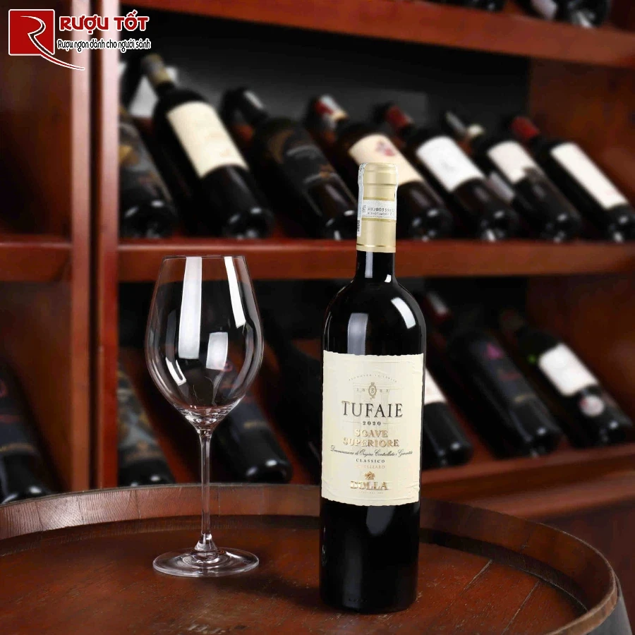 ruou tufaie soave superiore classico bolla