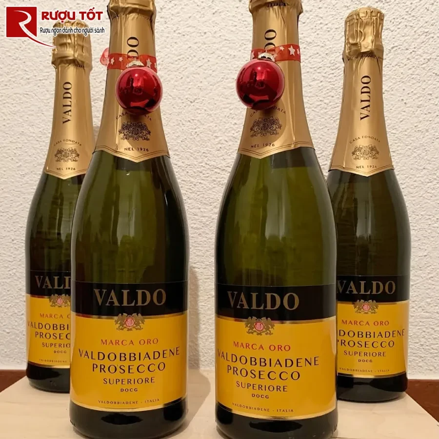 ruou valdobbiadene prosecco superiore salento docg gia tot