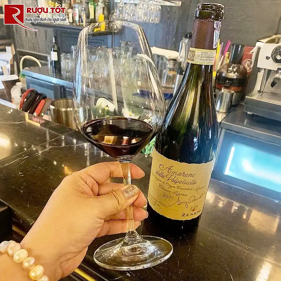 ruou vang amarone classico della valpolicella