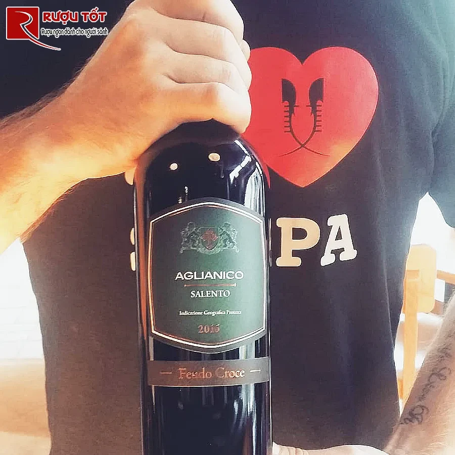 ruou vang feudo croce aglianico salento