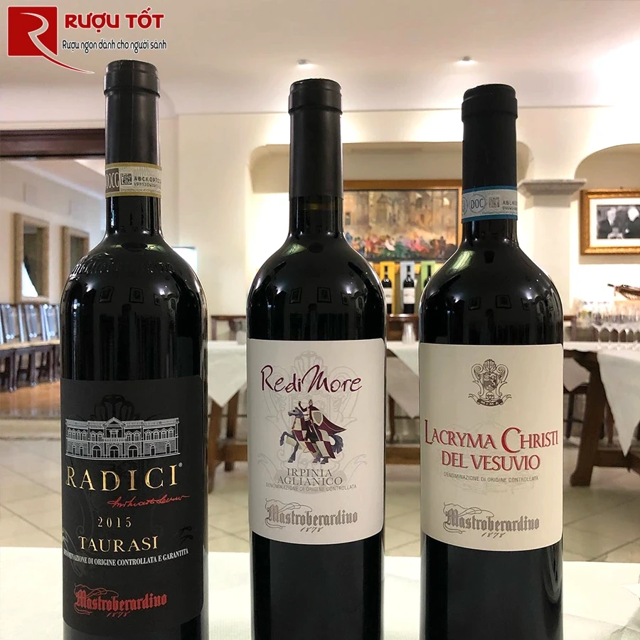 Rượu vang Lacryma Christi Del Vesuvio Rosso