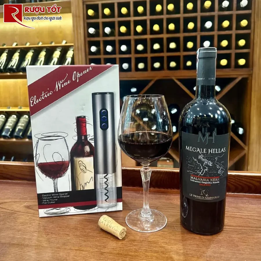 ruou vang megale hellas malvasia nera 15% 750ml y