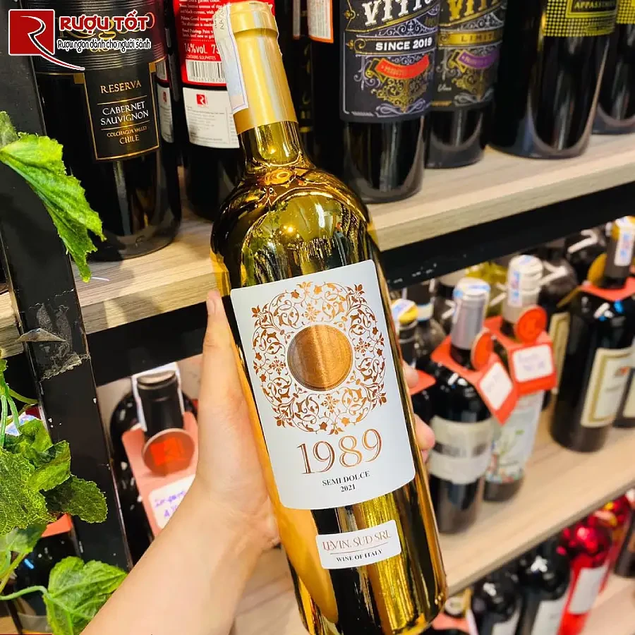 ruou vang ngot 1989 semi dolce gold hao hang