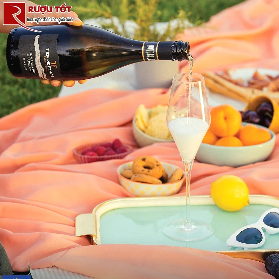 Rượu vang Terre Forti Novebolle Sparkling