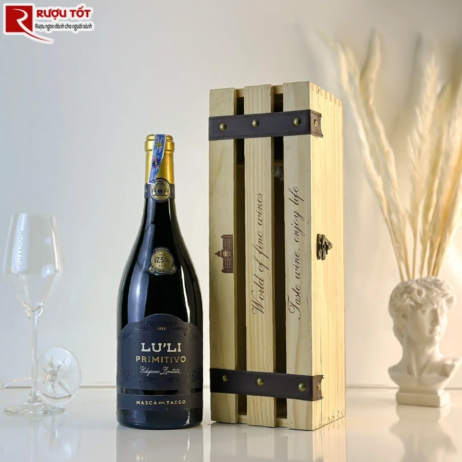 Ruou vang Y Luli Primitivo