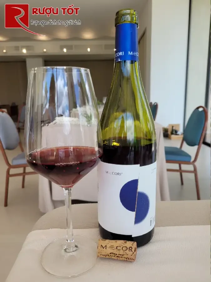 ruou vang y Mecori DUO Etna Rosso