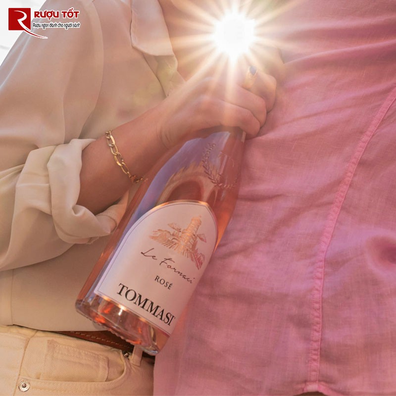 Vang hồng Tommasi le Fornaci Rose