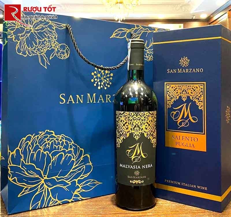 Rượu vang M Malvasia Nera