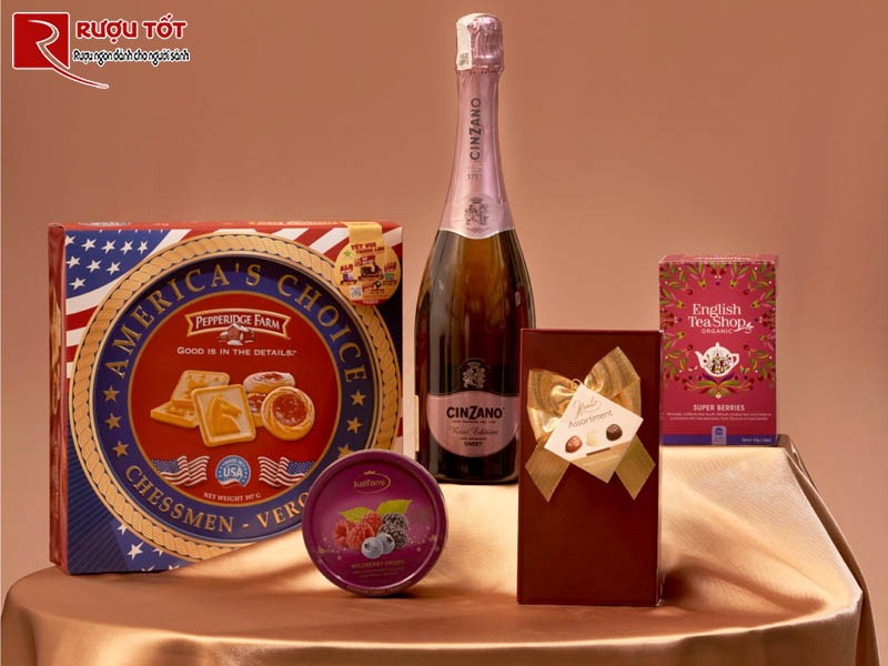 Vang nổ Cinzano Sweet