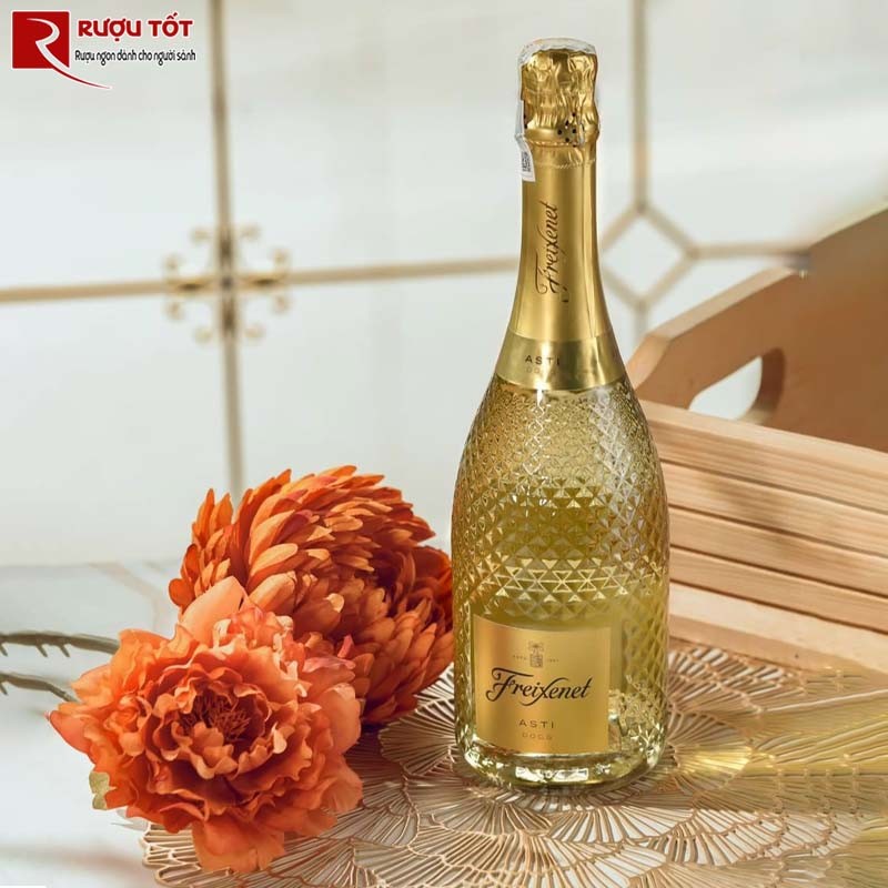 Vang nổ Freixenet Asti