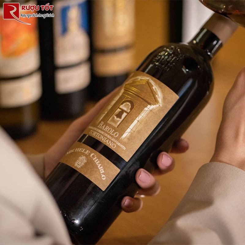 Vang Ý Michele Chiarlo Barolo Tortoniano