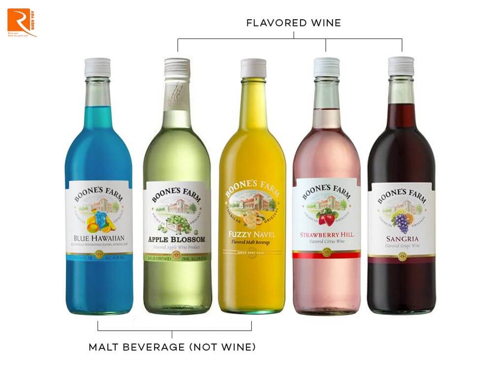 Ngoài việc sử dụng chất tạo màu nhân tạo, nho đỏ và trắng có thể được chế biến thành rượu có màu khác.