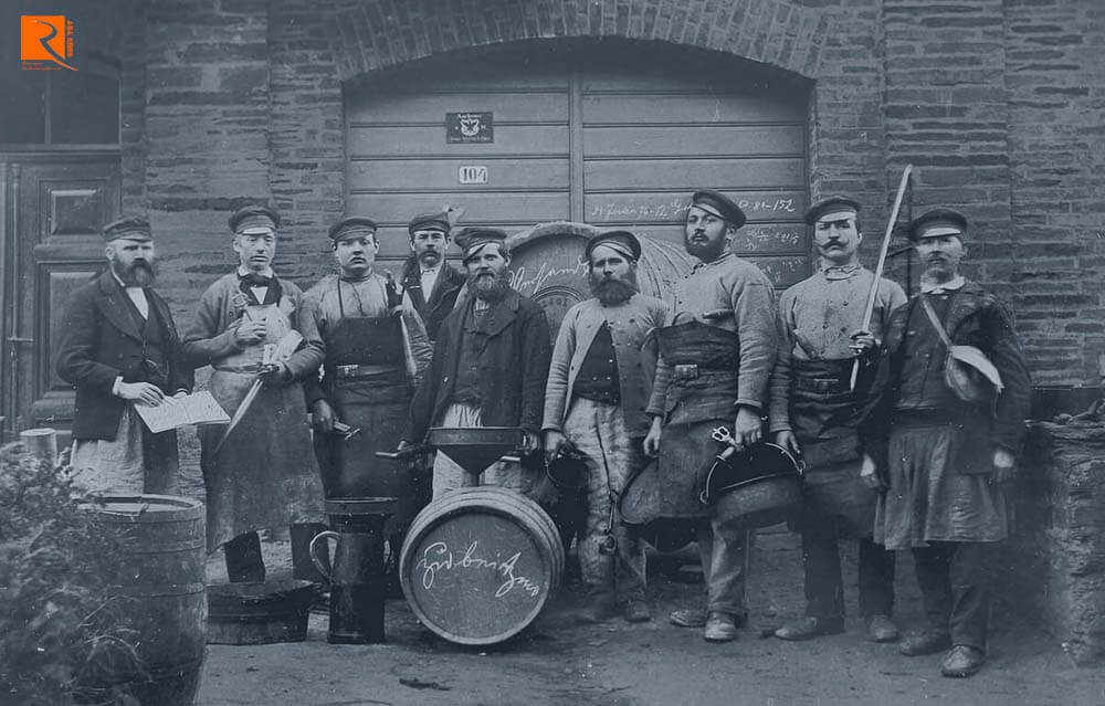 Được thành lập vào năm 1868, Mayschoss-Altenahr là hợp tác xã rượu lâu đời nhất của Đức