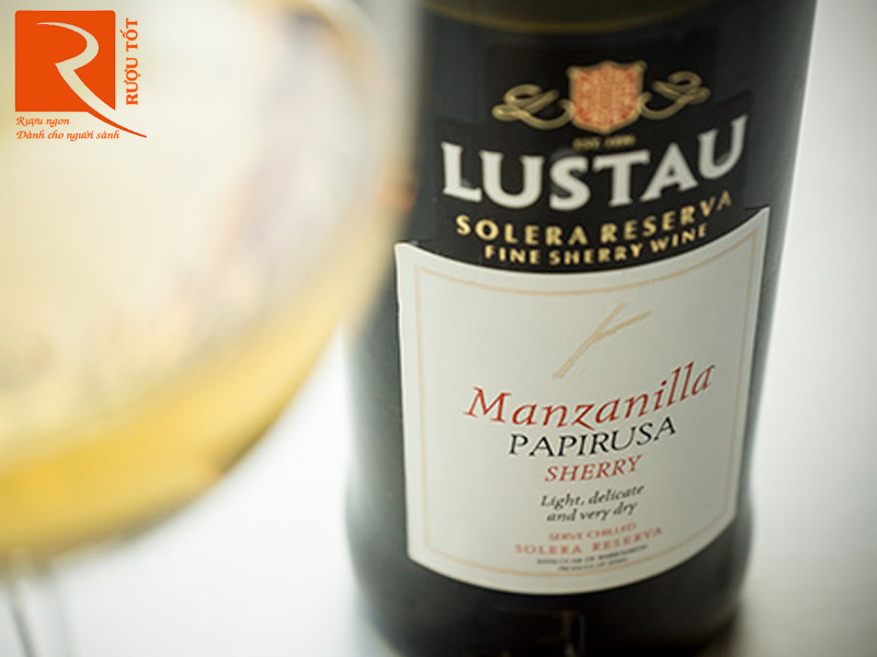 Rượu vang Lustau Manzanilla Papirusia Sherry