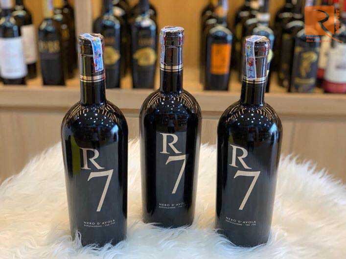 Rượu vang R7 chai 750ml nồng độ 14%