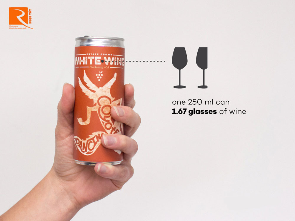 Lon 250 ml có thể chứa 1,67 ly rượu vang