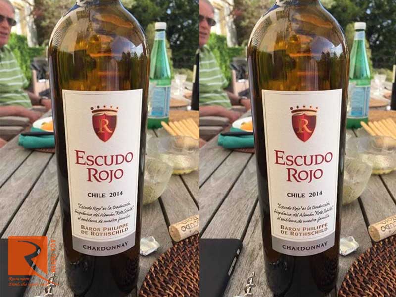 Rượu vang Baron Philippe de Rothschild Escudo Rojo Chardonnay