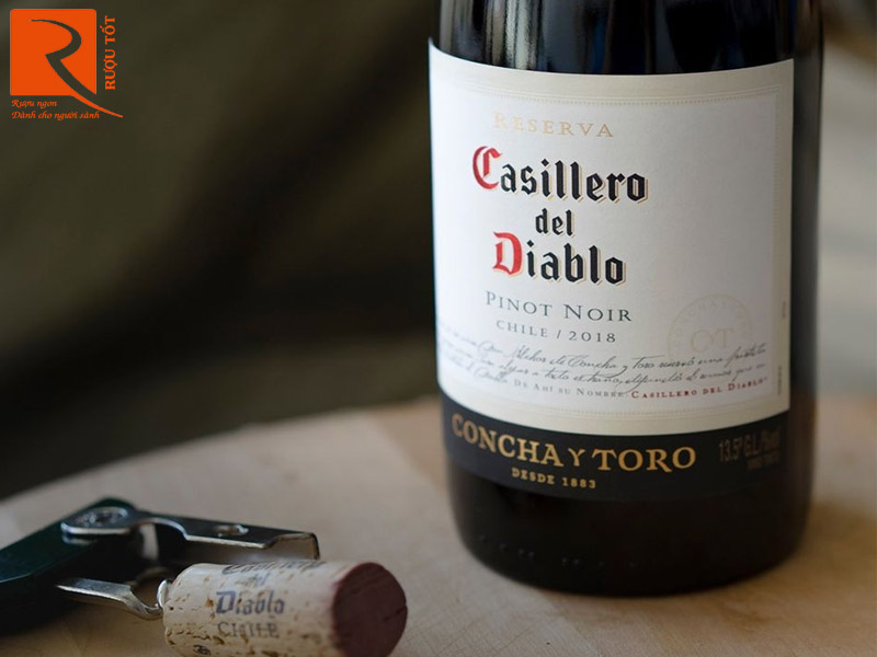 Rượu vang Chile Casillero Del Diablo Reserva Pinot Noir Concha Y Toro