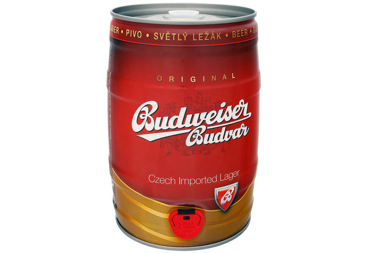 Kết quả hình ảnh cho Bia Budweiser Budvar Original bom 5l