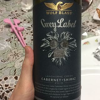 Rượu vang Wolf Blass Grey Label Cabernet - Shiraz và Shiraz
