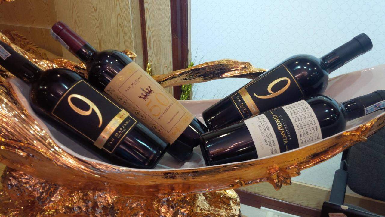 Rượu vang Ý 9 Old Vines San Marzano Cantine Rượu vang Ý 9 Old Vines San Marzano Cantine