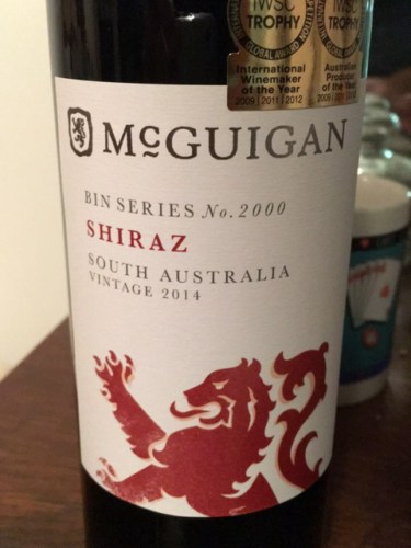 Vang Úc McGuigan Shiraz Bin 2000